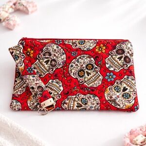 Colorful Skull Print Clutch w/ key fob